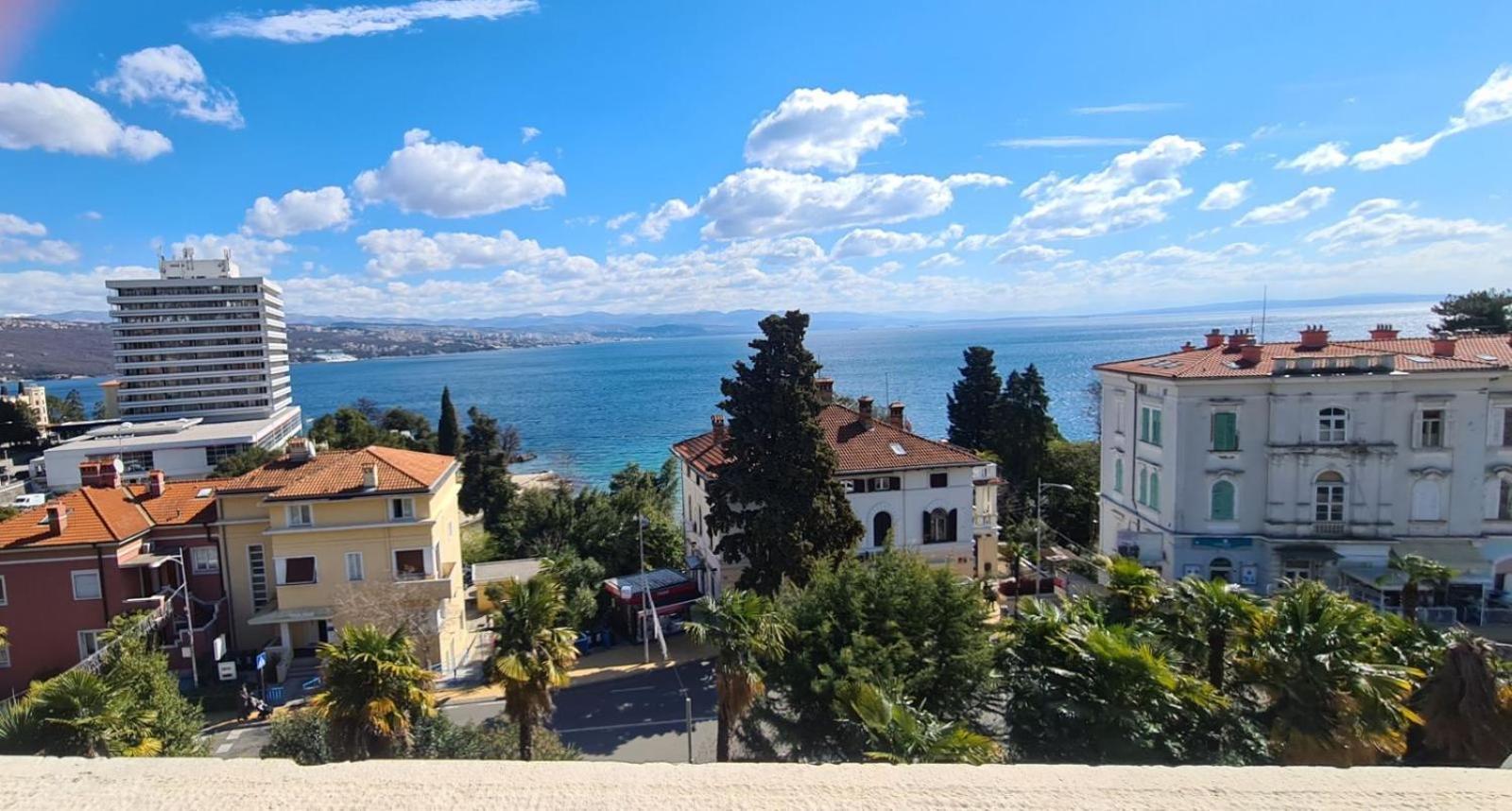Apartman Karmen *